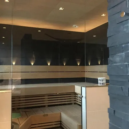 Luxus Guest & Sauna Finnish Design House *