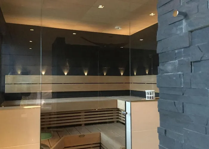 Luxus Guest & Sauna Finnish Design House *